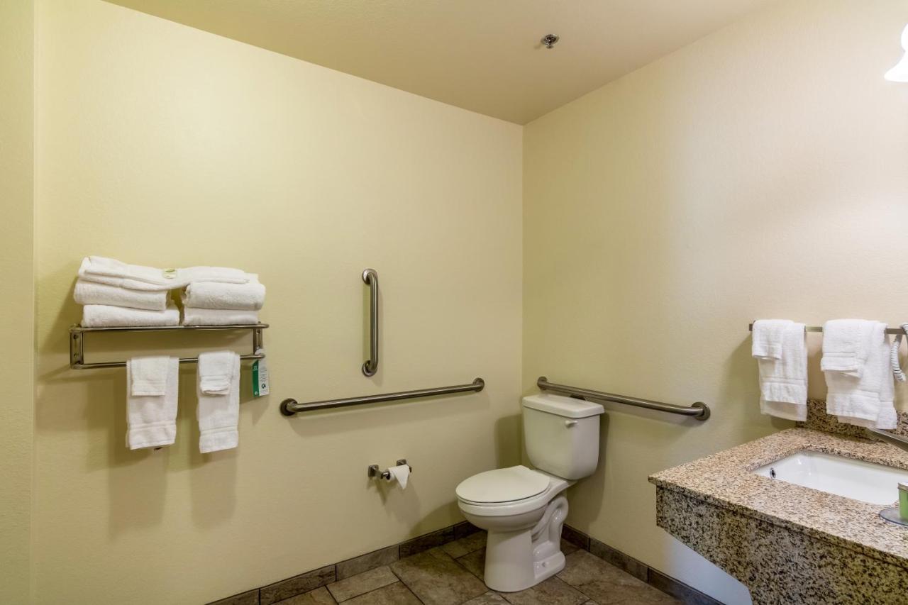 Cobblestone Inn & Suites - Barron Exteriér fotografie