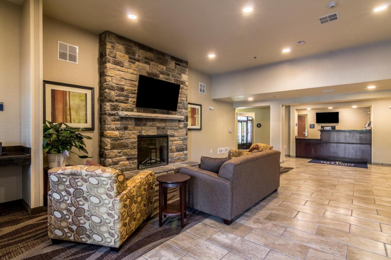 Cobblestone Inn & Suites - Barron Exteriér fotografie