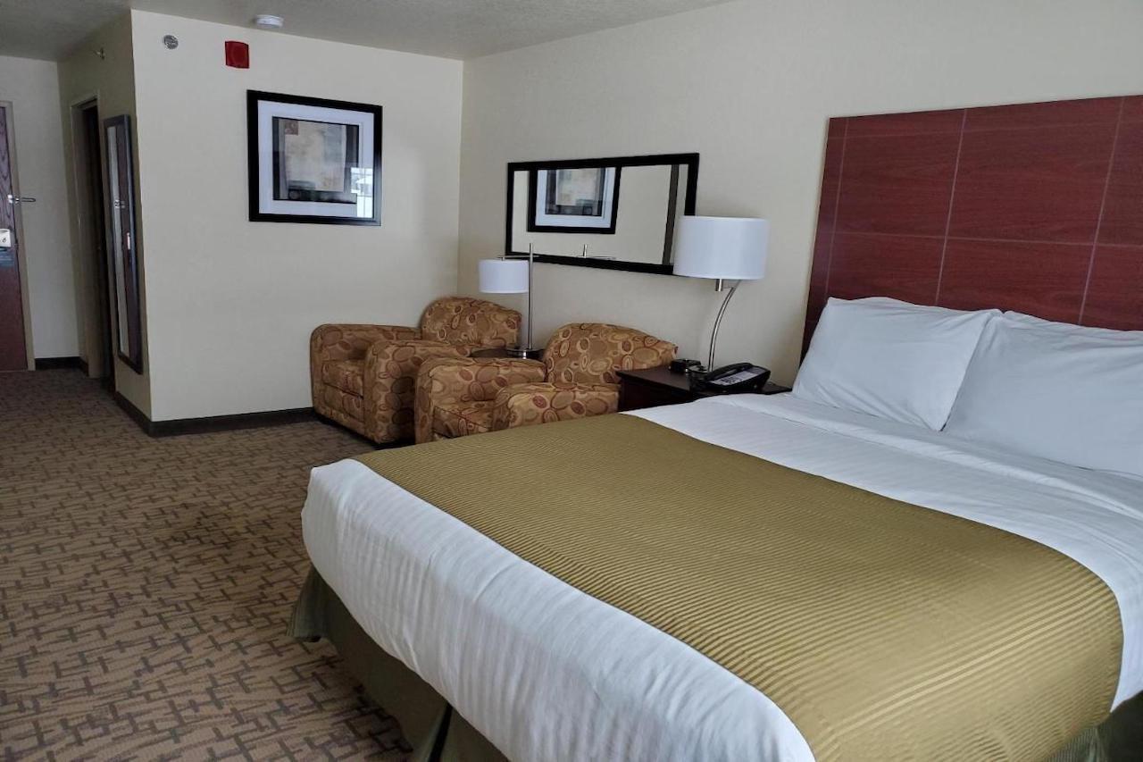 Cobblestone Inn & Suites - Barron Exteriér fotografie